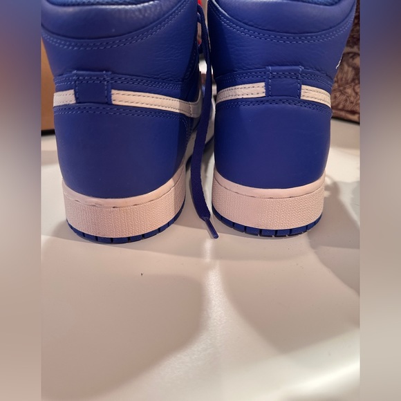 Nike air Jordan’s retro high tops in Royal Blue